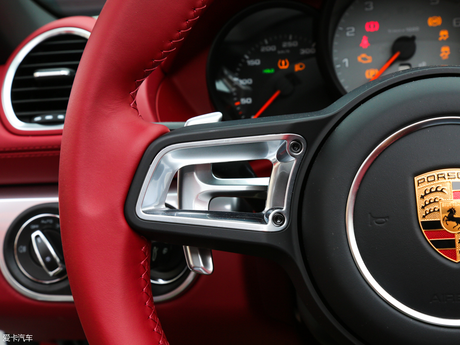 2016r718 Boxster S