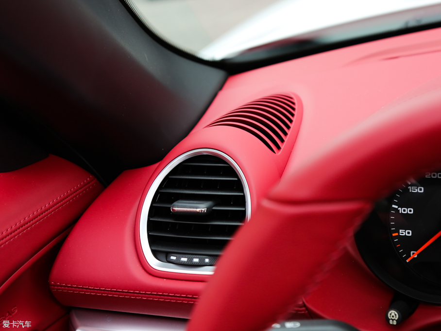 2016r718 Boxster S