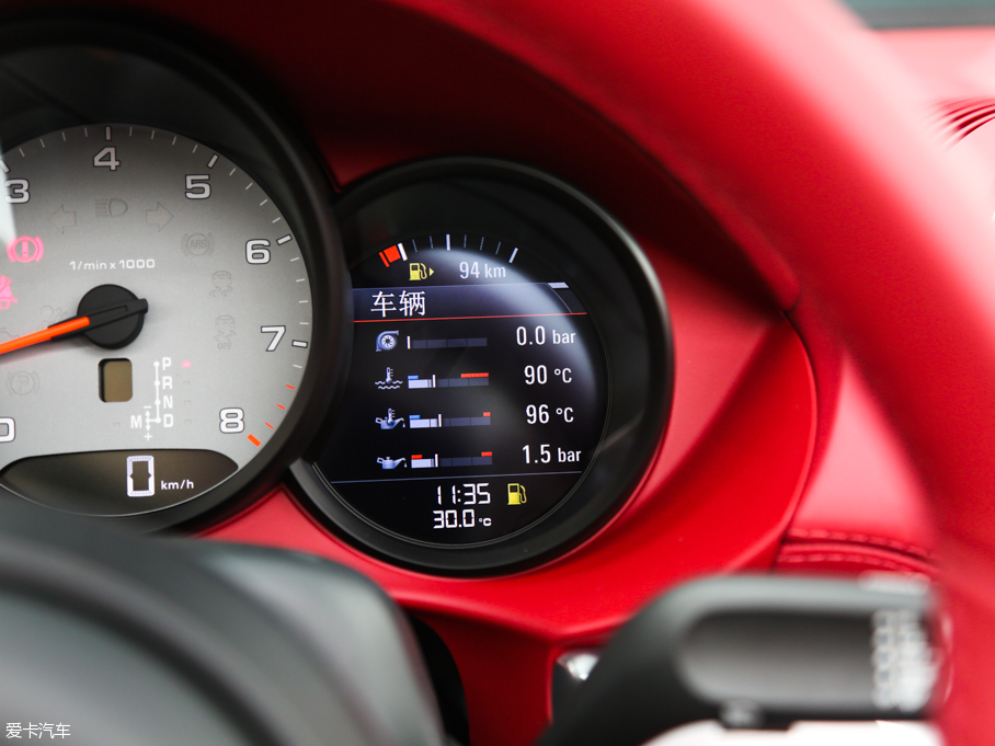 2016r(sh)718 Boxster S