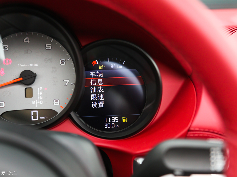 2016r718 Boxster S