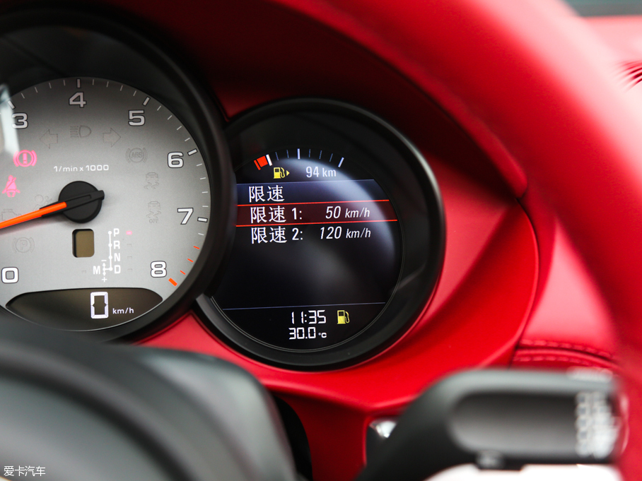 2016r718 Boxster S