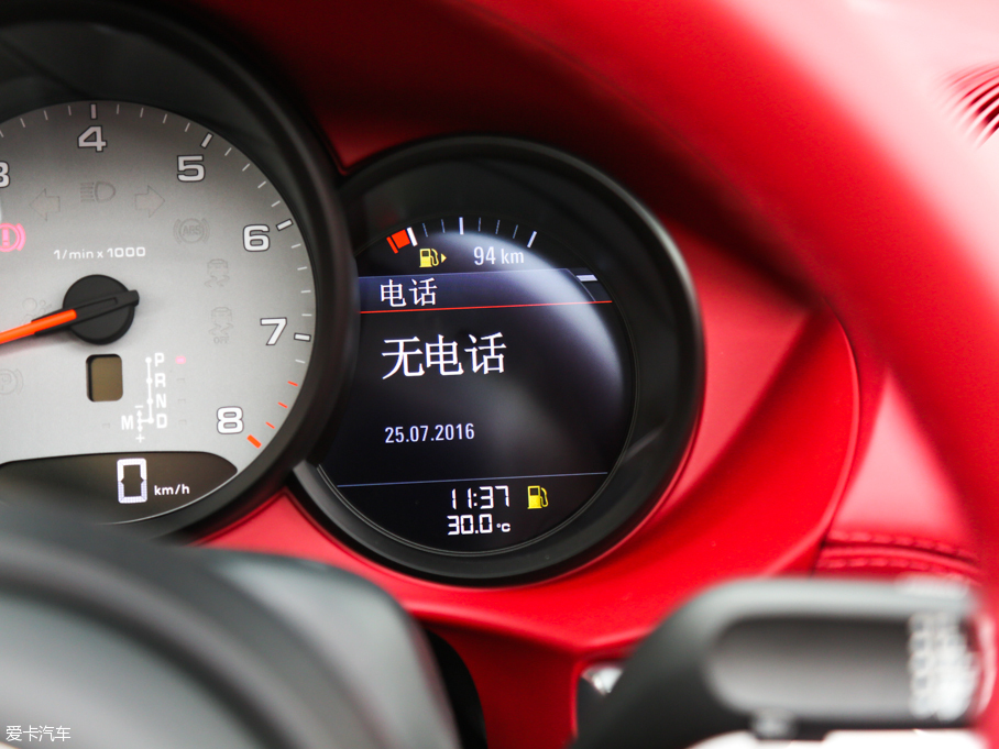 2016r718 Boxster S