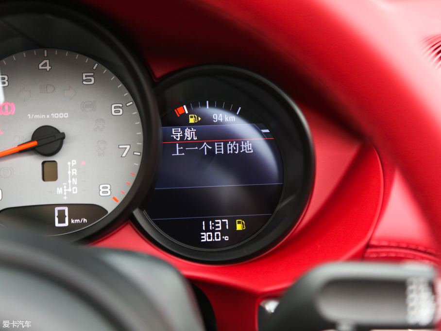 2016r(sh)718 Boxster S