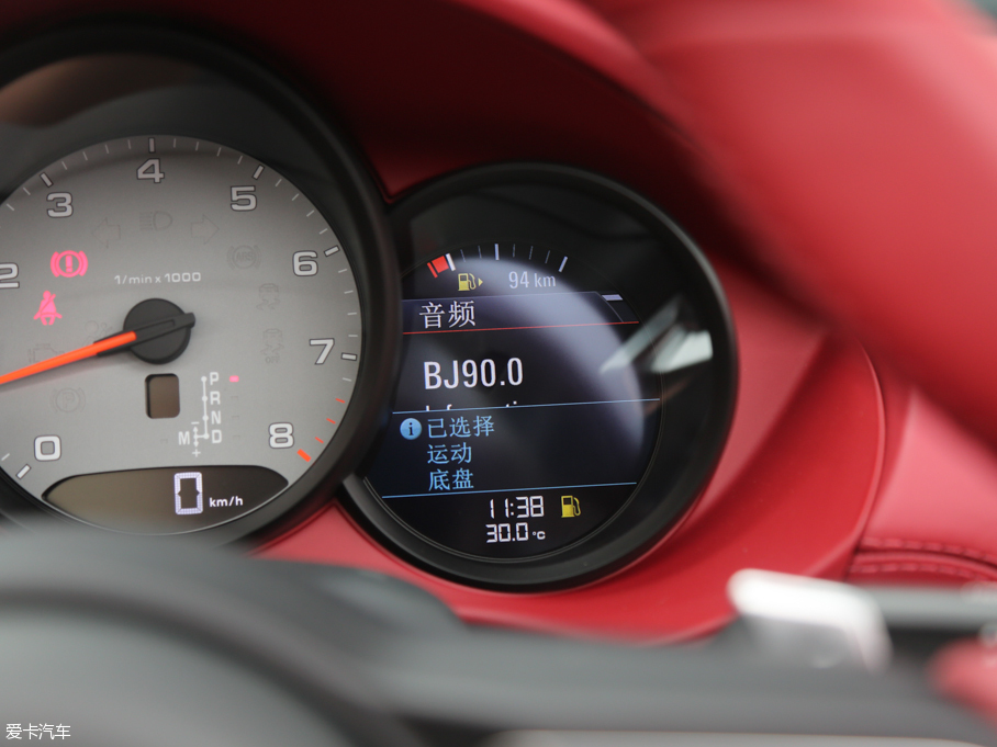 2016r(sh)718 Boxster S