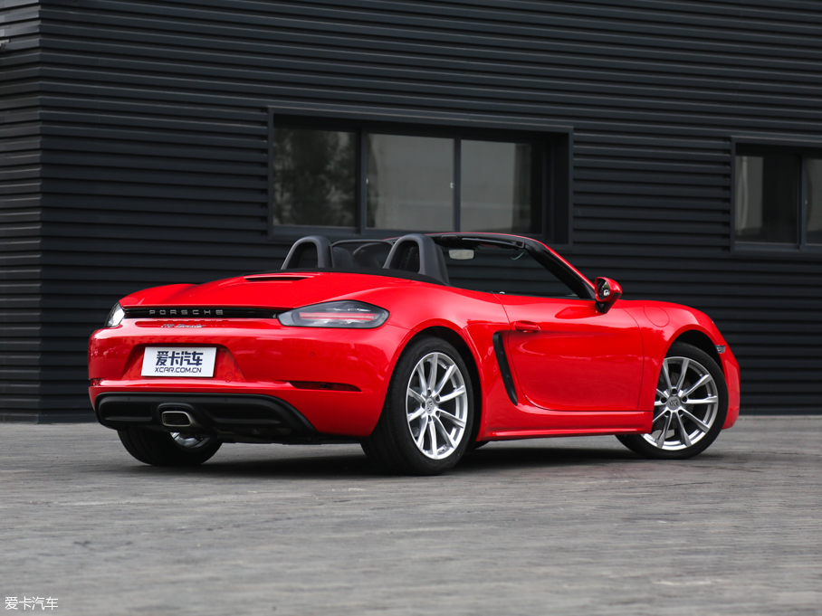 2016r718 Boxster 