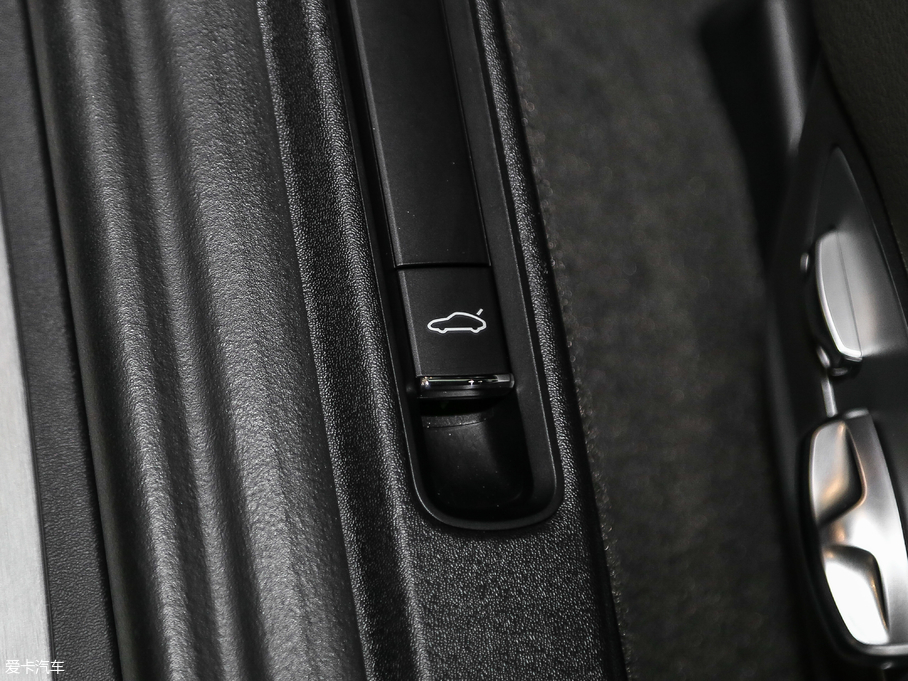 2016r(sh)718 Cayman 