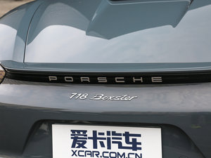 2016Boxster  ^