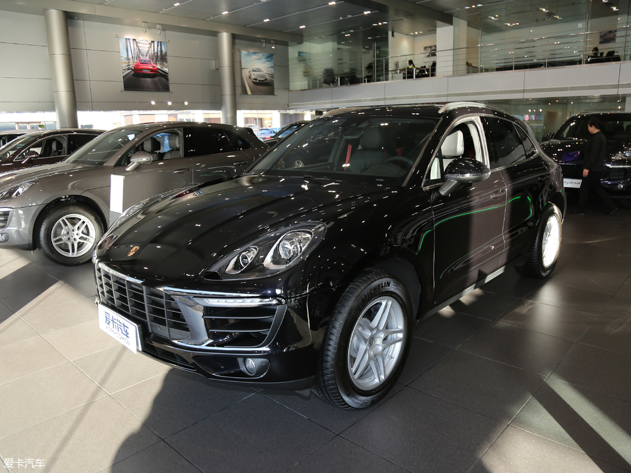 2017Macan 2.0T