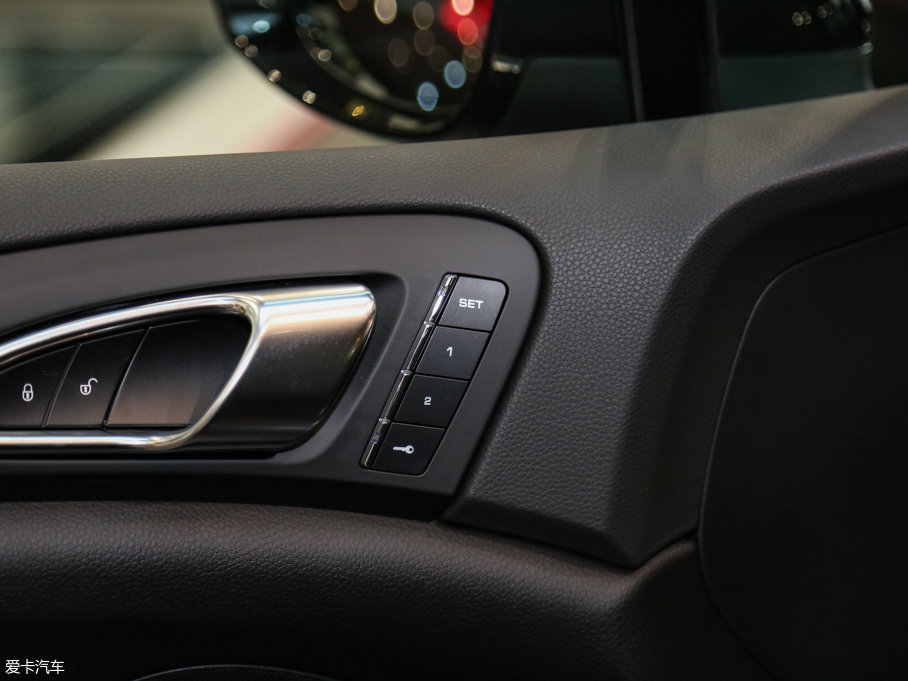 2016 Platinum Edition