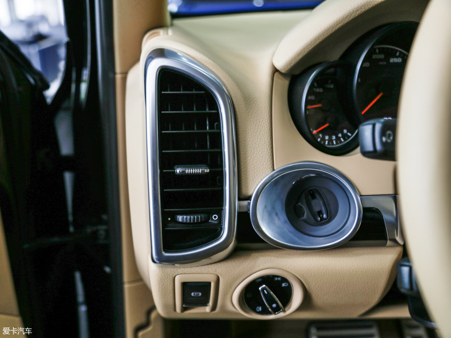 2016 Platinum Edition