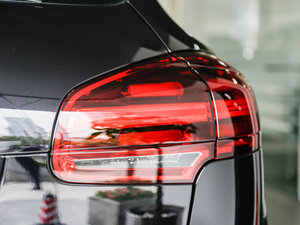 2016Platinum Edition (x)(ji)^