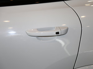 2016Turbo S  (x)(ji)^