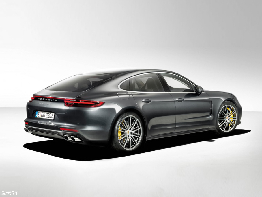 2017��Panamera Turbo