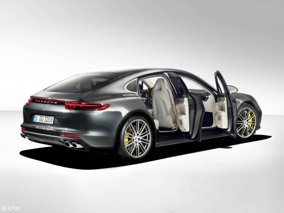 2017��Panamera Turbo