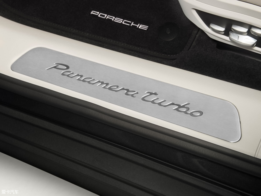 2017��Panamera Turbo