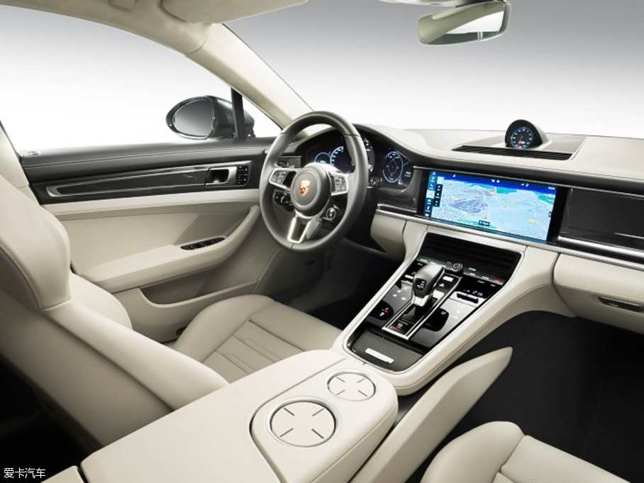 2017��Panamera Turbo