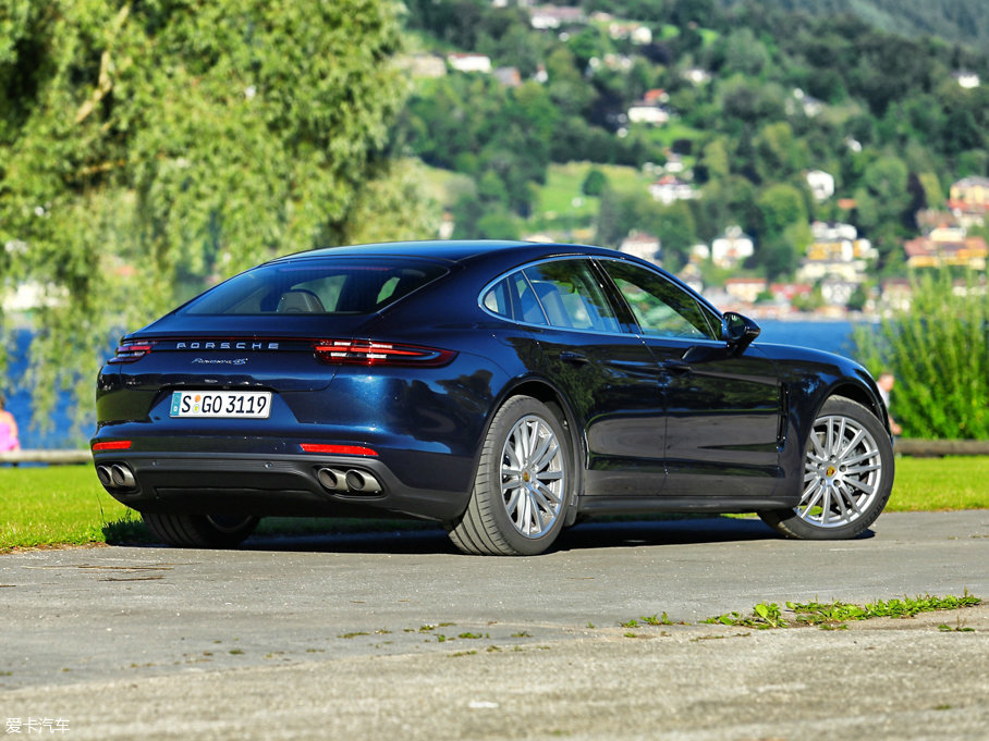 2017��Panamera 4S