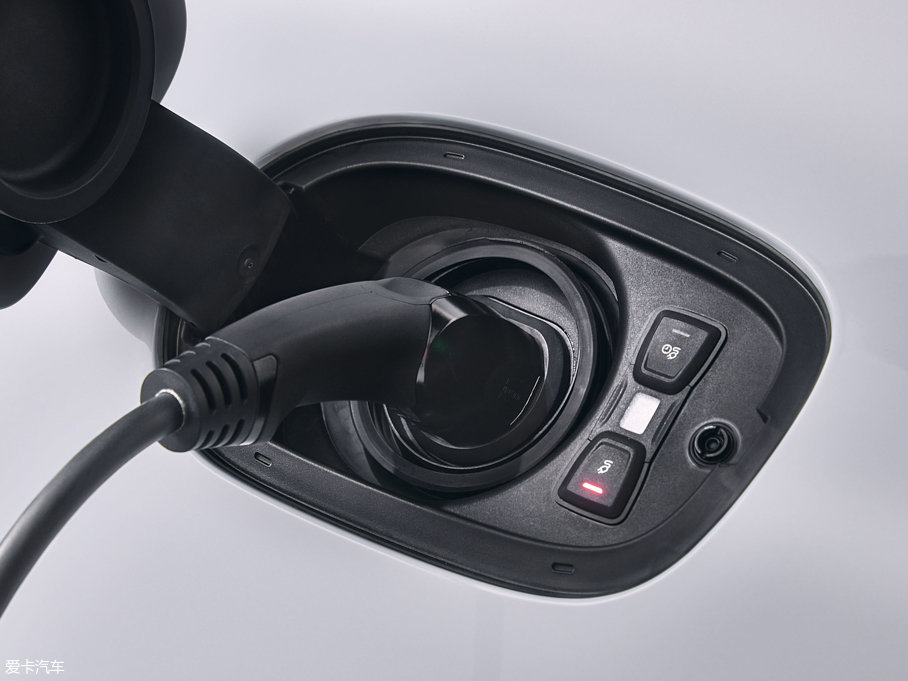 2017��Panamera����Դ 4 E-Hybrid