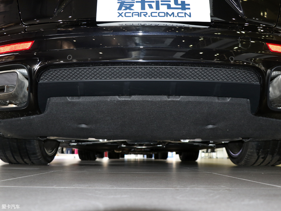 2017Panamera 4 Sport Turismo