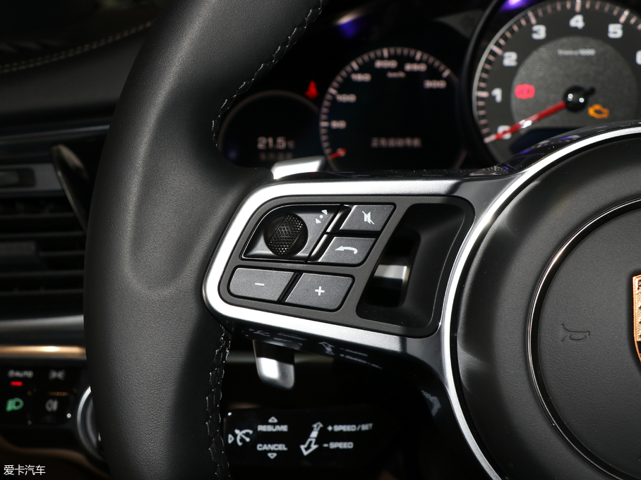 2017Panamera 4 Sport Turismo