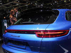 2017Turbo Sport Turismo ^