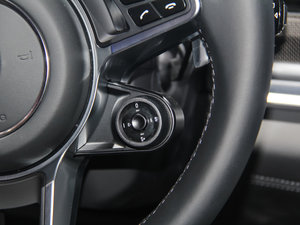 2017Turbo Sport Turismo п؅^