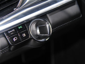 2017Turbo Sport Turismo п؅^