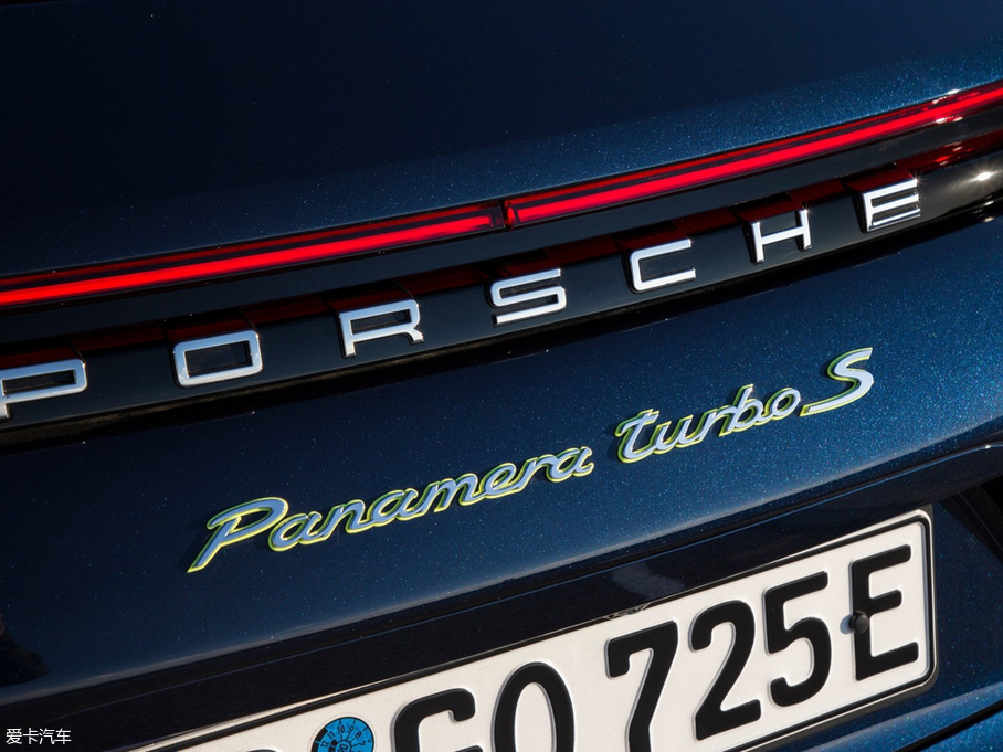 2018PanameraԴ Turbo S E-Hybrid Sport Turismo