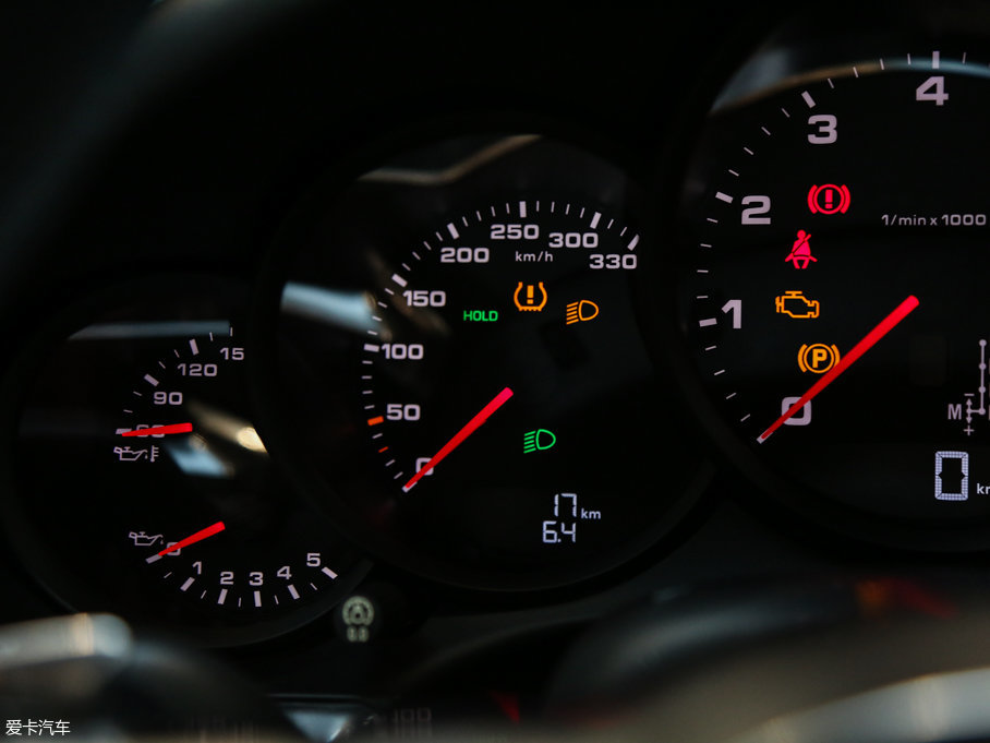 2017r(sh)911 Carrera