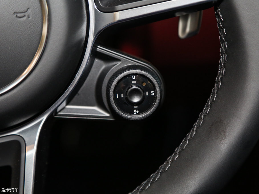 2017r(sh)911 Carrera