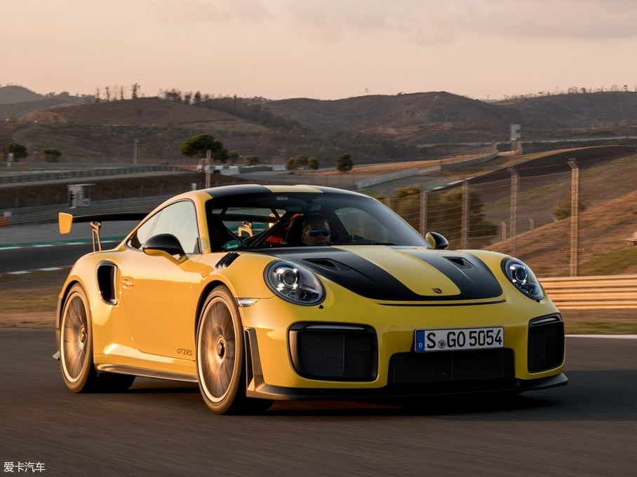 2017r911 GT2 RS