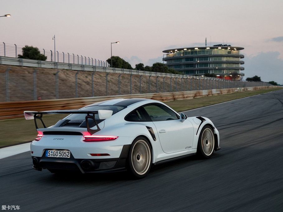 2017r911 GT2 RS
