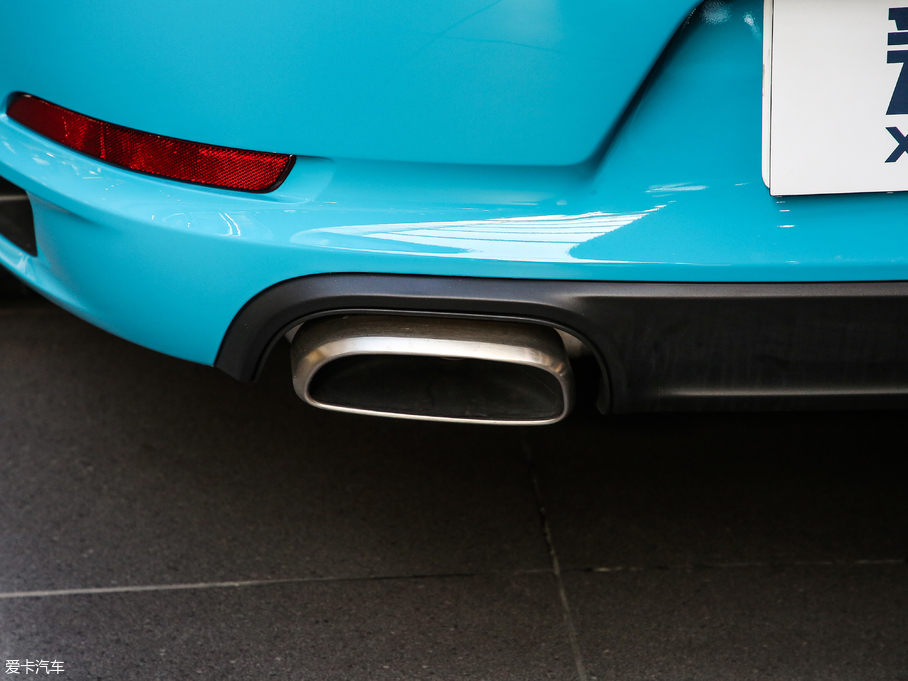 2017r(sh)911 Carrera