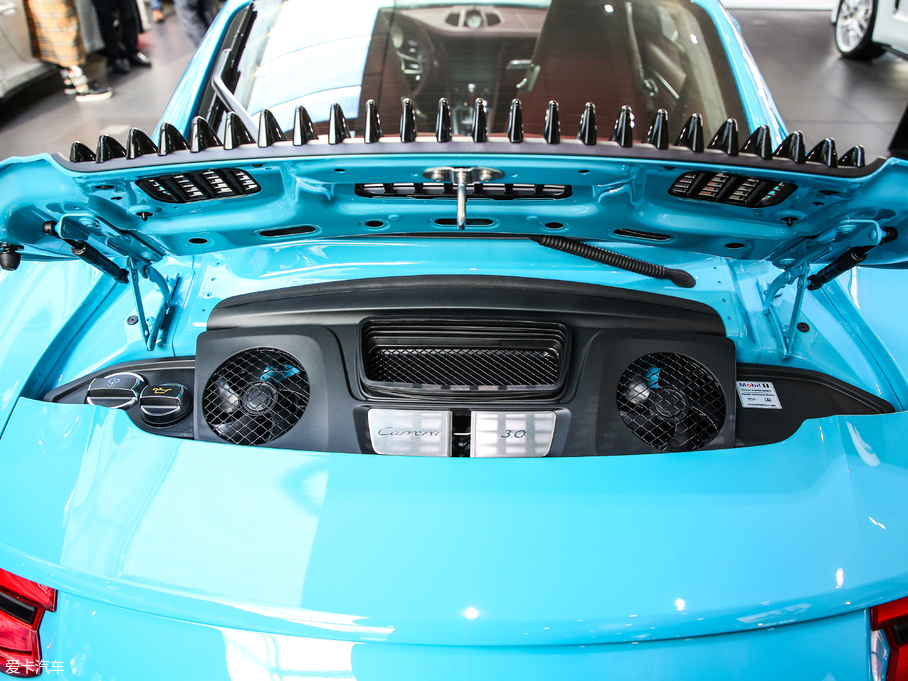 2017r(sh)911 Carrera