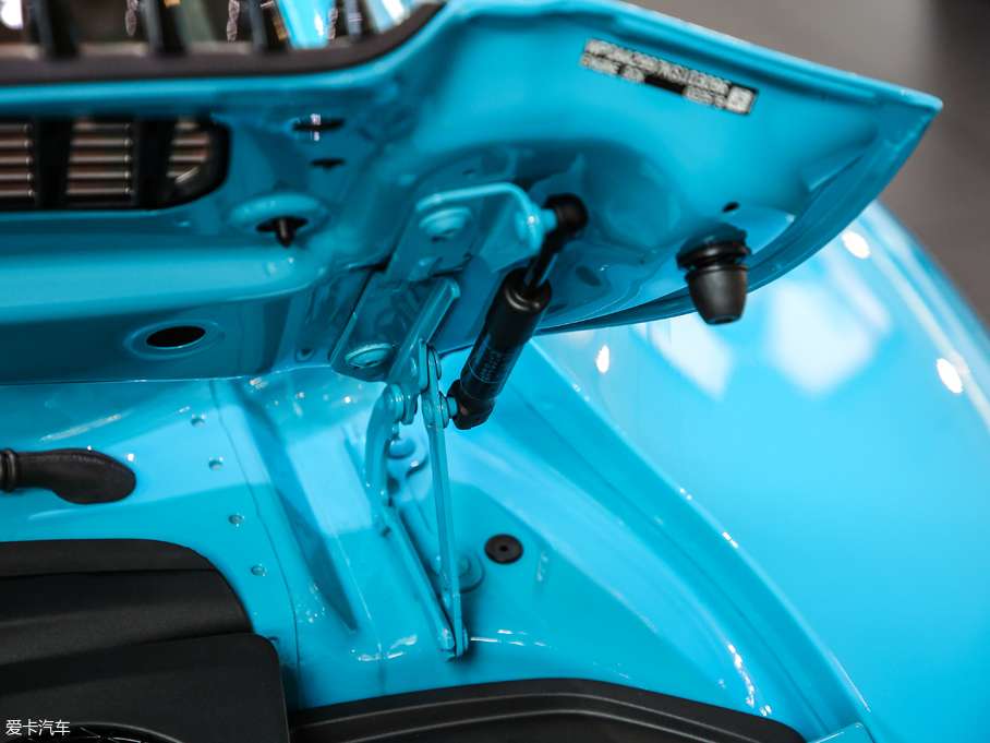 2017r(sh)911 Carrera