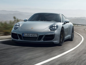 2017Carrera 4 GTS w^