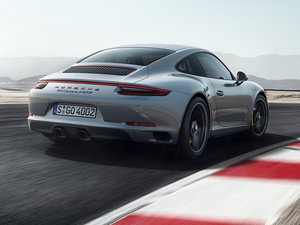 2017Carrera 4 GTS w^