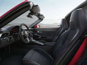2017Carrera 4 GTS Cabriolet g