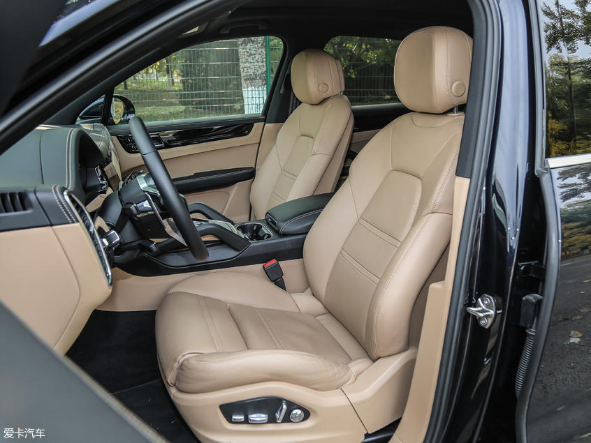 保時捷2018款Cayenne