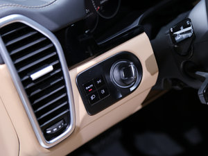 2018Turbo 4.0T п؅^(q)