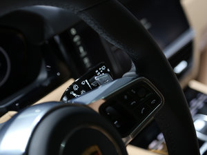 2018Turbo 4.0T п؅^(q)