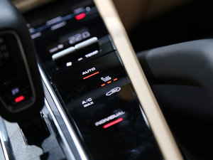 2018Turbo 4.0T п؅^(q)