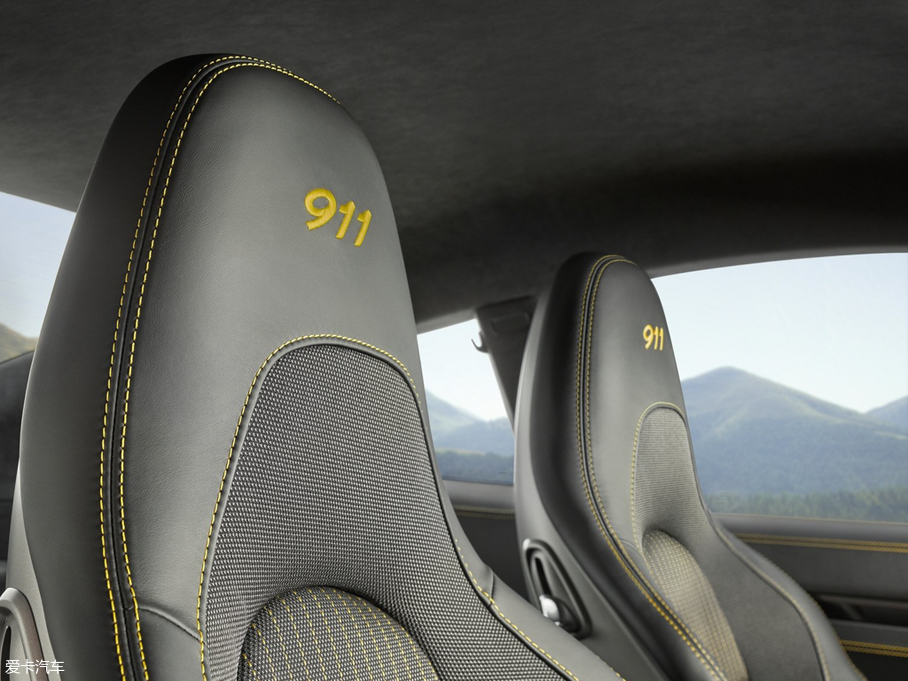 2018r(sh)911 Carrera T