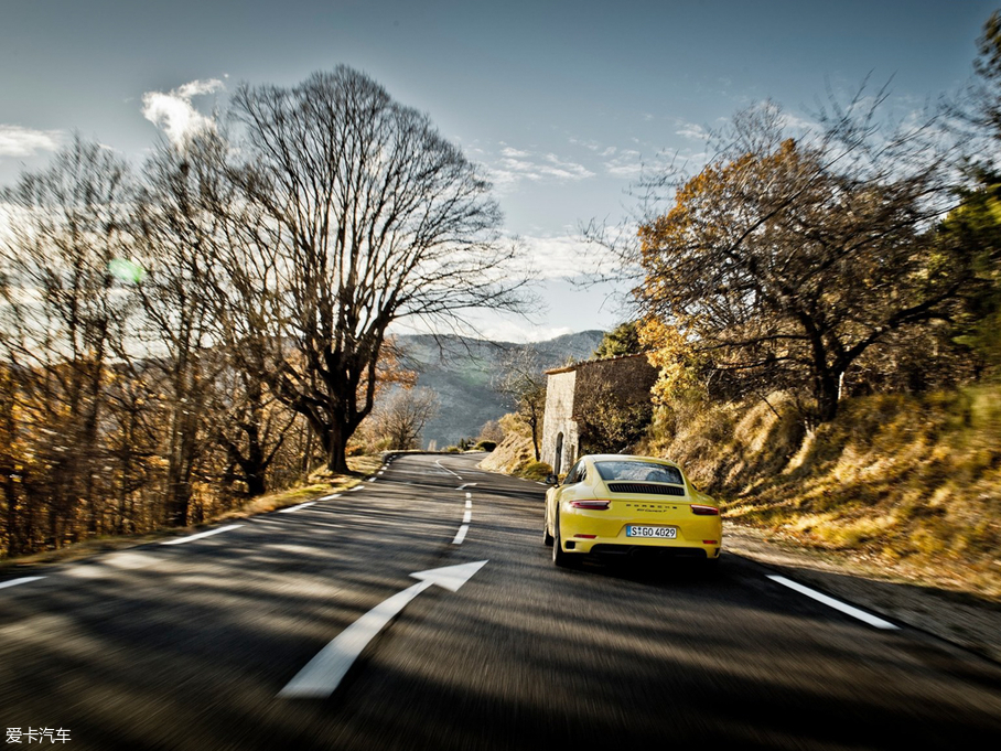 2018r911 Carrera T