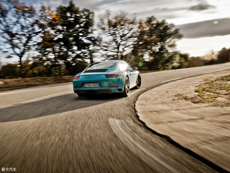 2018r911 Carrera T