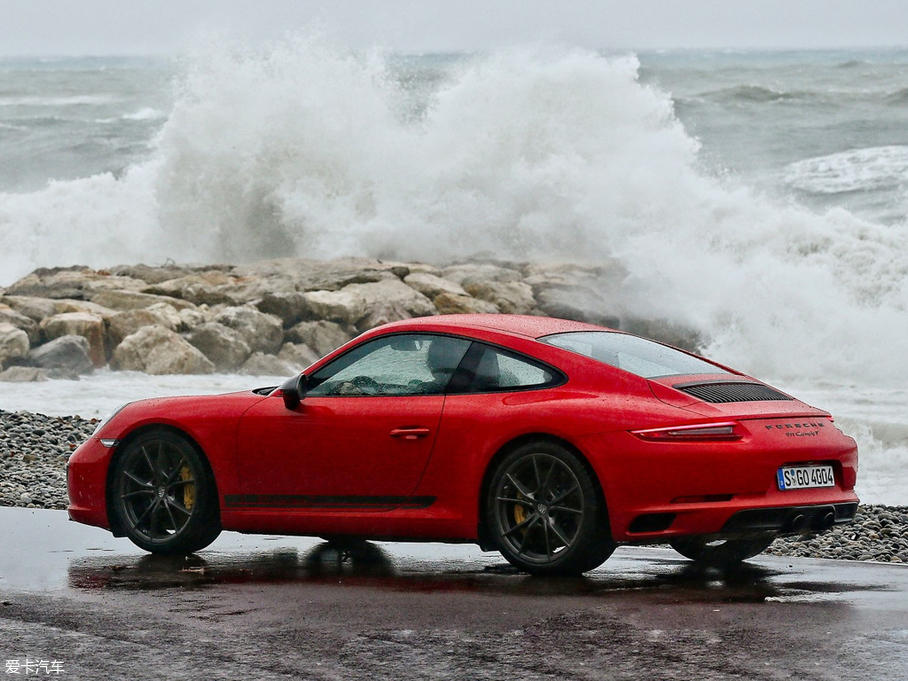 2018r911 Carrera T