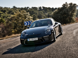 2018GT3 Touring Package w^