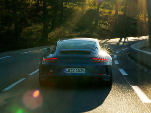 2018GT3 Touring Package w^