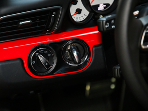 2018ޱrݿ 15޶ п؅^