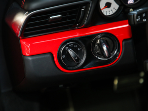 2018ޱrݿ 15޶ п؅^